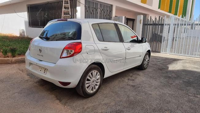 renault clio 3 essence 2011