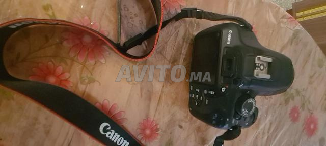 Canon EOS 1200D - 2