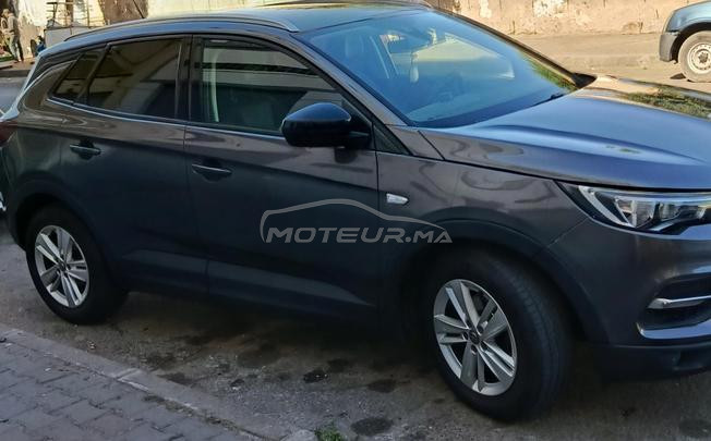 belle voiture Opel grandLand x à vendre 