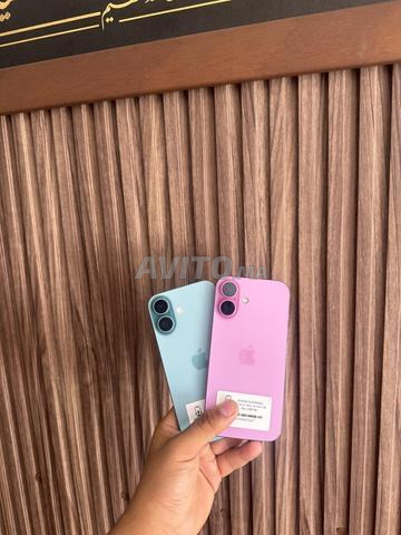 iPhone 16 rose - 2