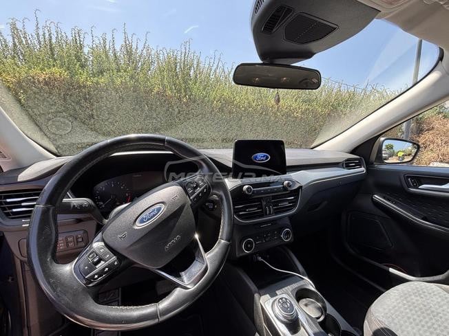 Kuga 2021 automatique très bon état 