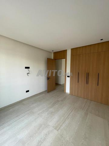Appartement à louer à Oasis vide neuf