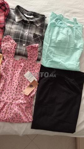 Vêtements pour filles très bon état - 2
