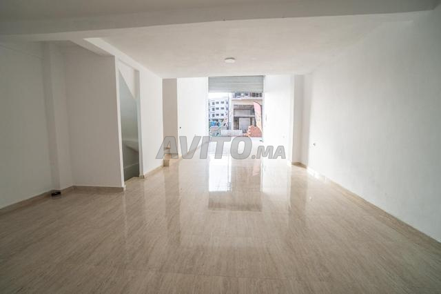 Local commercial de 181 m² Idéal Multiactivités