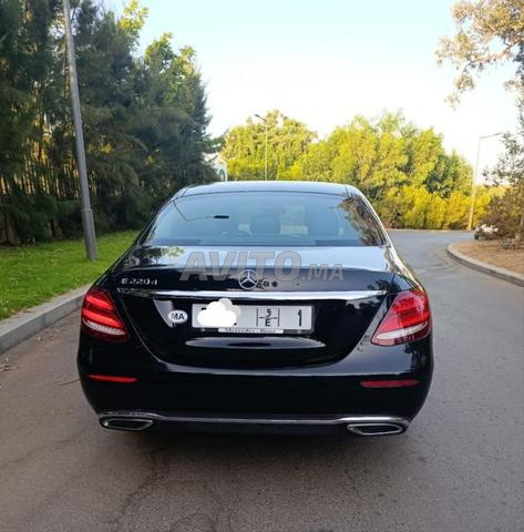 Mercedes-Benz E 220D 2019 photo 3