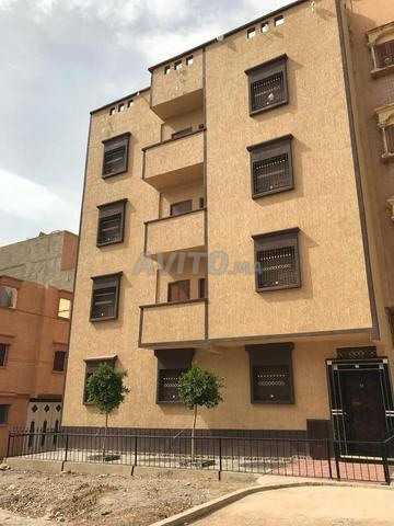 منزل بأربعة شقق منفصلة للبيع - 2