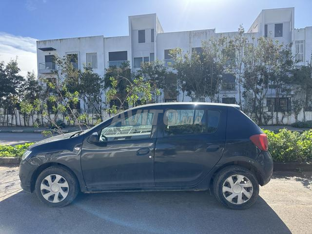 Dacia Logan Diesel Manuelle 2018 à Casablanca - 2