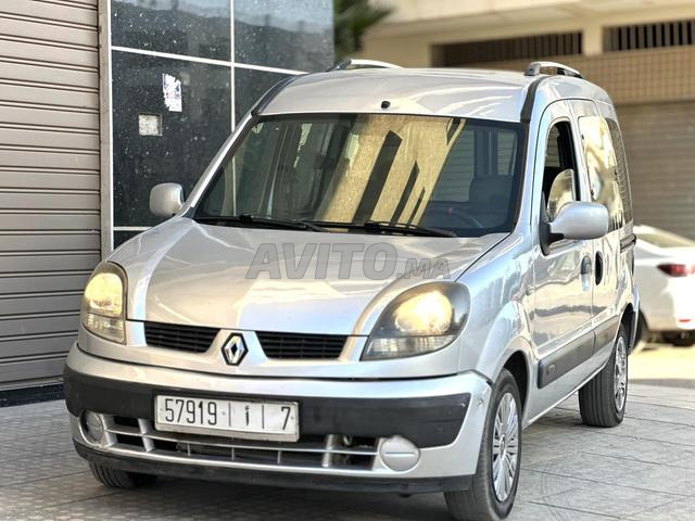 Renault Kangoo Diesel Manuelle 2010 à Temara - 2
