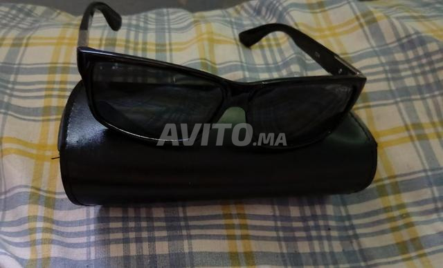 Lunettes Lacoste originales - 2