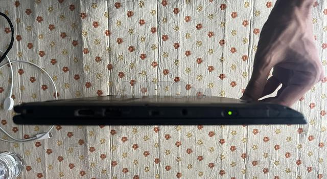 Lenovo ThinkPad X1 Yoga 2ème Gén – Excellent état