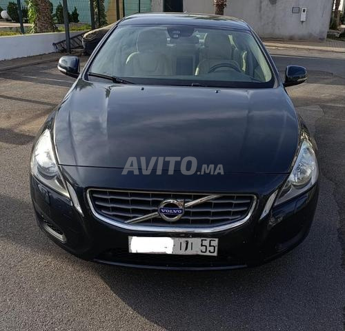 Volvo S60 Diesel Automatique 2013 à El Jadida