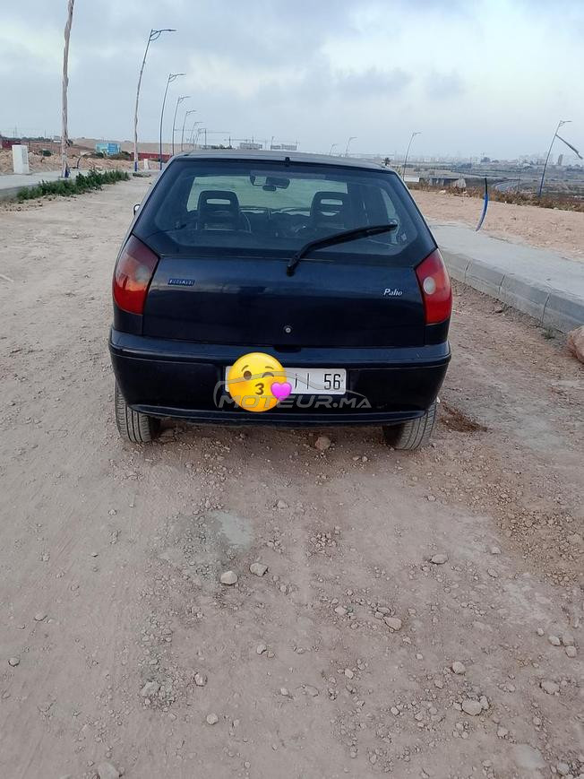 سيارة للبيع 