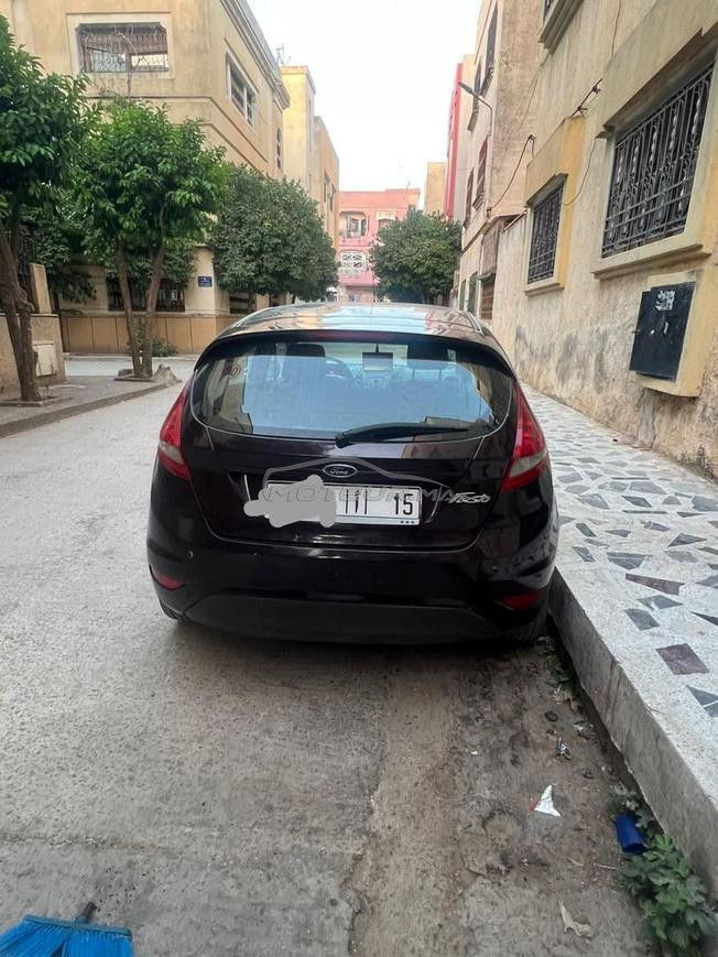 Ford Fiesta Essence Manuelle 2010 à Fès
