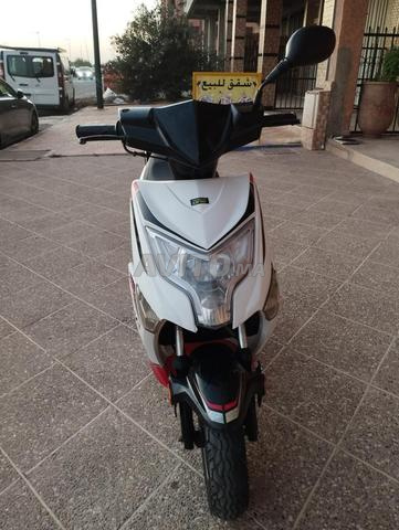 Scooter Verona 2023 4T - 2