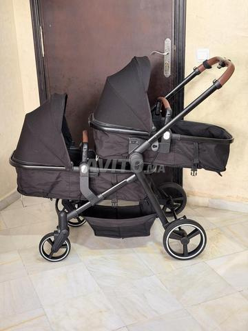Poussette jumeaux Momcozy ChangoGo - 2