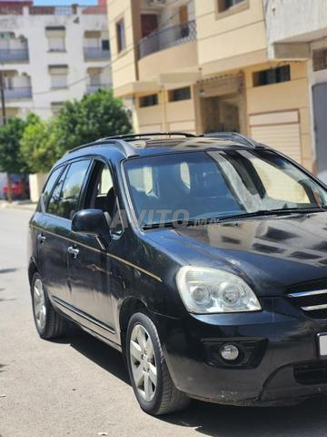 Kia Carens - 2