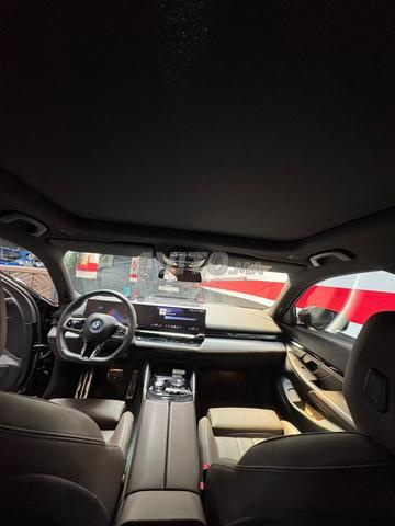 BMW 550E 2024 photo 5
