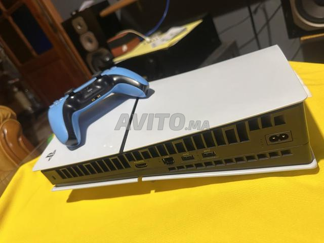 PS5 Slim, excellente, FIFA 26, et 6 mois PS Plus - 2
