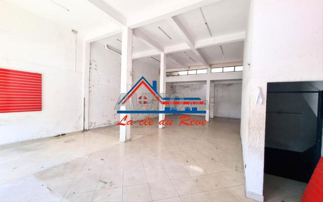 À Vendre – Saroute d'un Local 320m Av Menzeh Rabat - 2