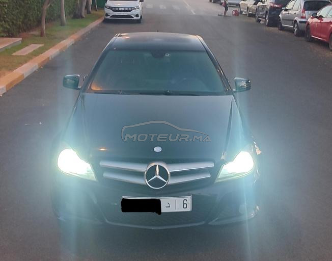 Mercedes Benz classe C250 coupé 