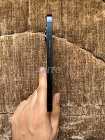 iPhone 14 128gb 85% batterie jamais ouvert - 2
