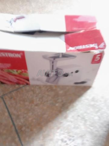 Machine à viande hachée et autres usages, ainsi que pour la pâte à chbakia - 2