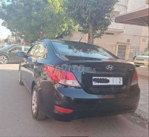Hyundai Accent - 2