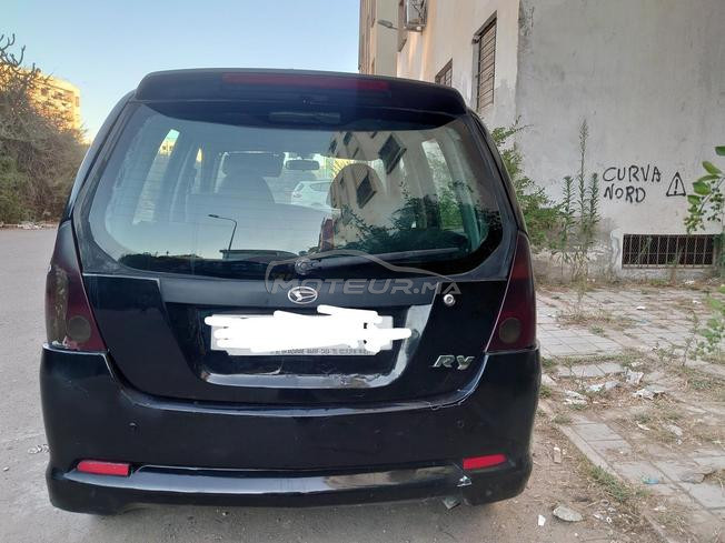 Daihatsu YRV Essence Manuelle à 20000dh