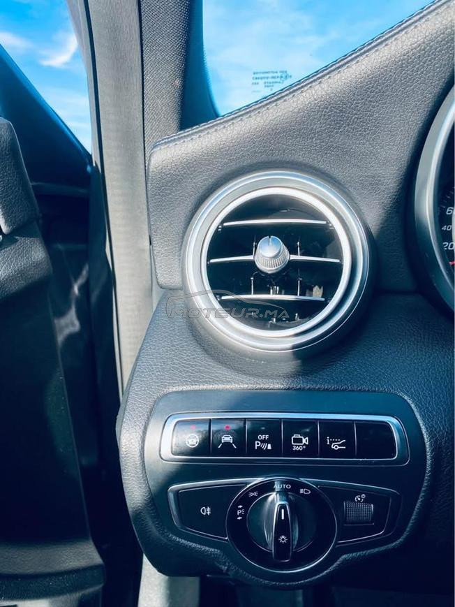 Mercedes Benz  C220 
