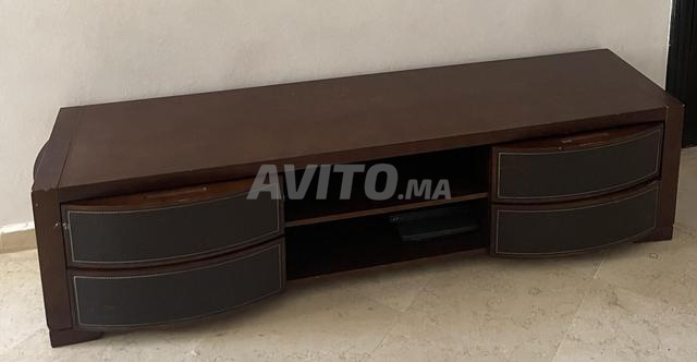 أثاث تلفزيون بحالة جيدة جداً - 2
