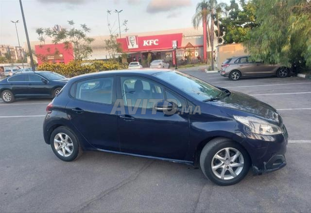 Peugeot 208 Diesel Manuelle 2020 à Berrechid - 2