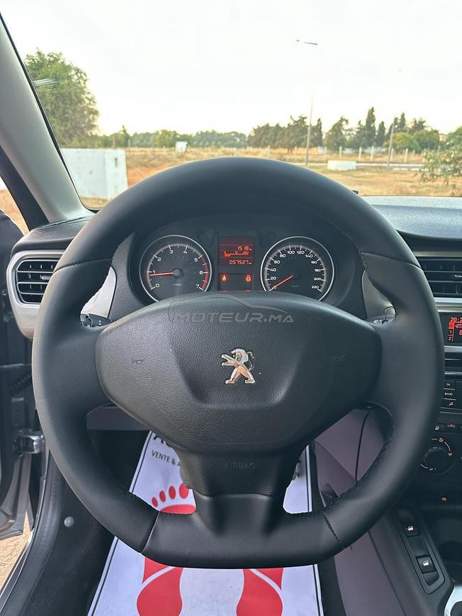 PEUGEOT 301 1.6 HDi 92 Business