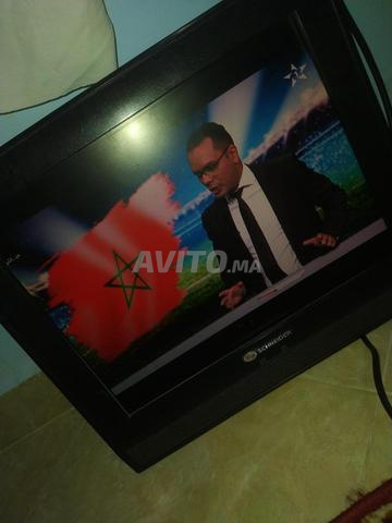 Téléviseur numéro 19 - 2