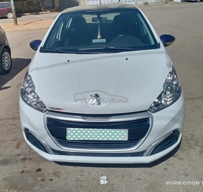 Peugeot 208 Diesel Manuelle 2018 à Meknès