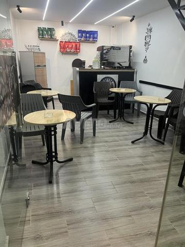 محل تجاري مؤجر للبيع - 2