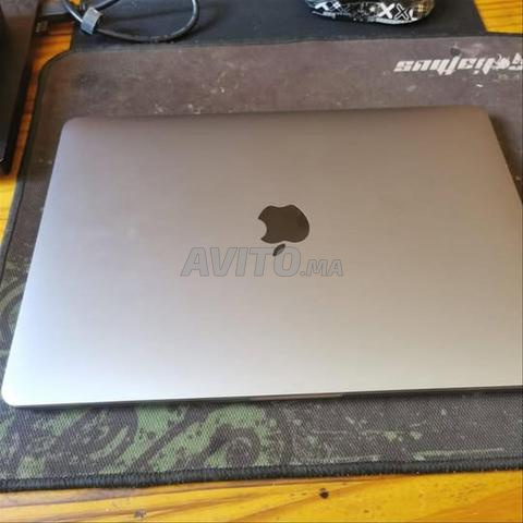 MacBook Pro 13 pouces M2 (2022) 16 Go RAM 512 Go SSD