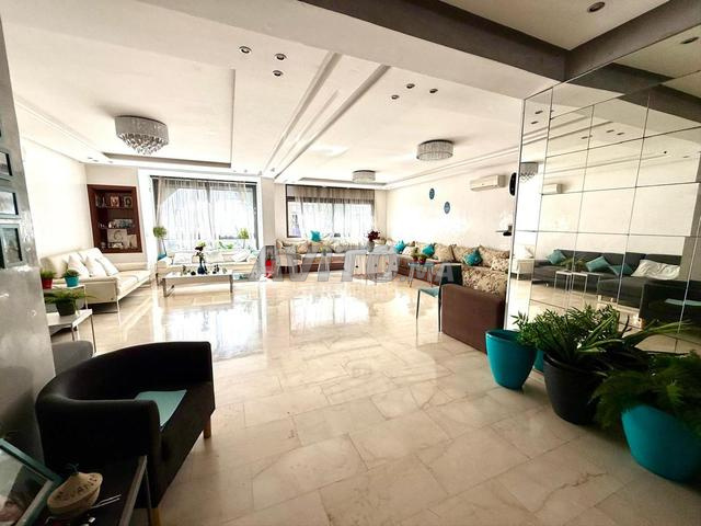 Appartement à louer 200 m² à Casablanca