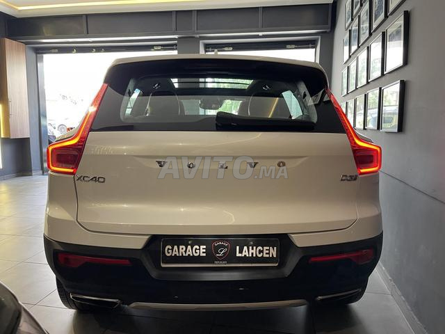 VOLVO XC40 D3 INSCRIPTION