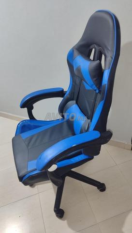 Chaise gaming très propre - 2