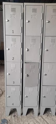 Vestiaire métallique multicases en stock - 2