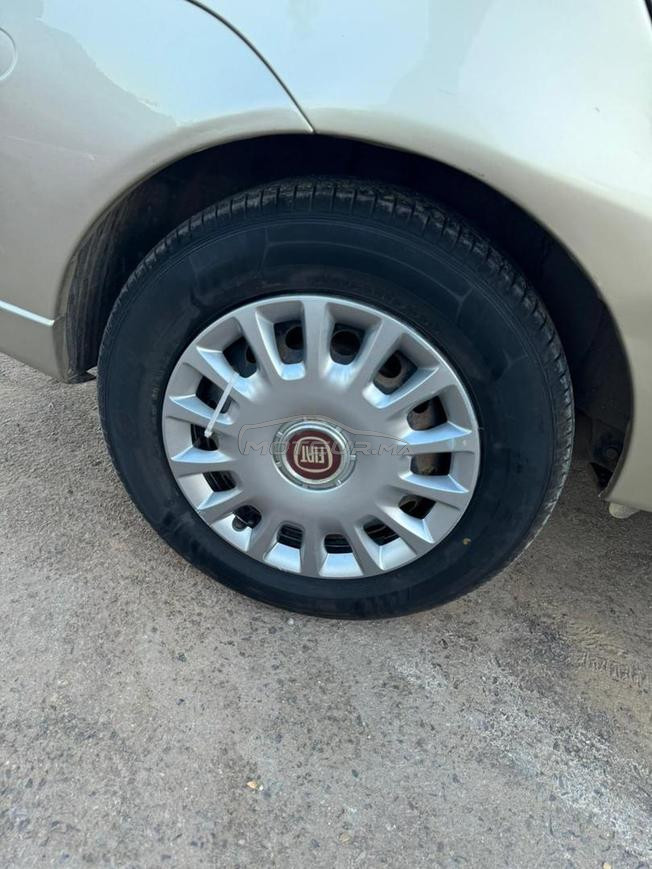 fiat albea 2012