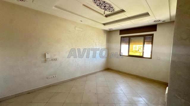 Appartement de 3 pièces à louer près du tunnel de Msanana