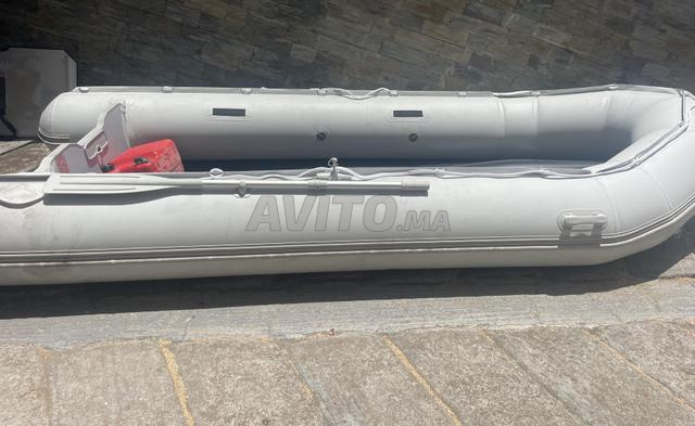 Bateau semi rigide 8 places 4m70 - 2