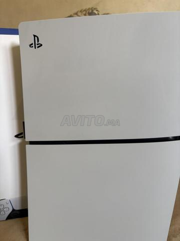 PS5 Slim 1 To avec lecteur - garantie 09/2026 - 2