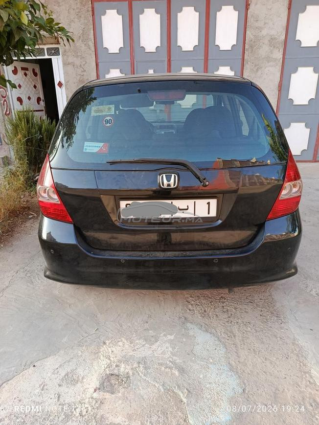 Honda Jazz très bon état. samsar non