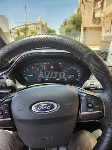 فورد فييستا تريند بلس 2019 ديزل بحالة جيدة - 2