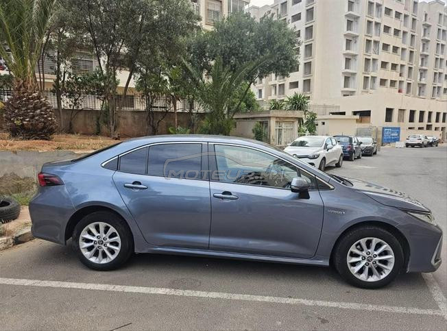 toyota corolla hybride