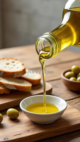 زيت الزيتون الأصلي من وزان لمن يرغب مرحبا