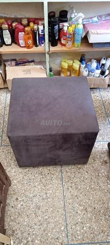 2 poufs à vendre - 2