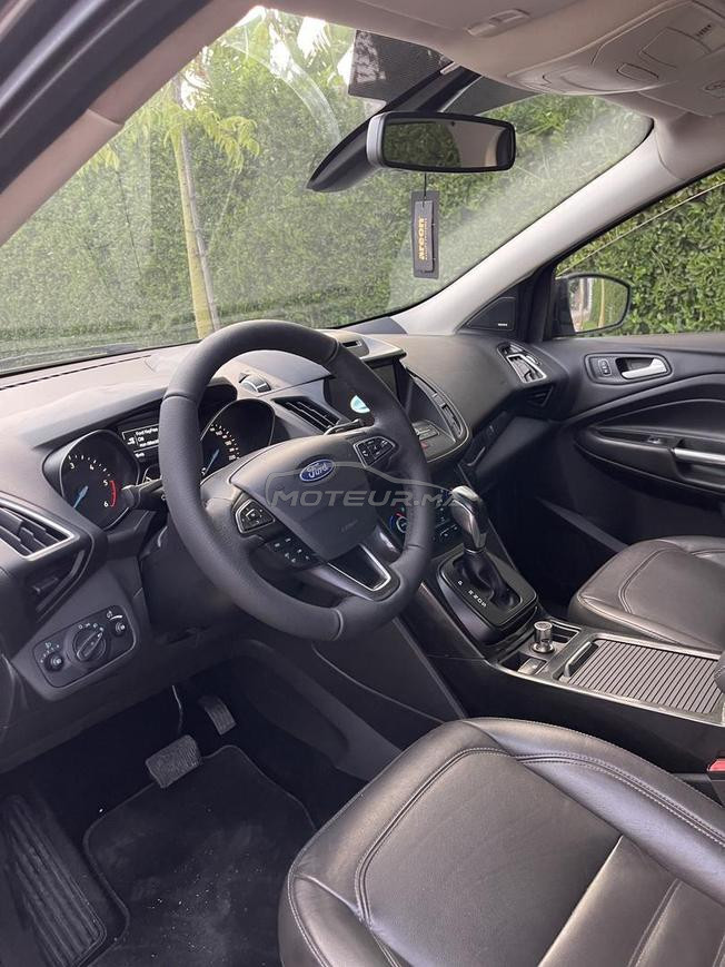 ford kuga titanium 